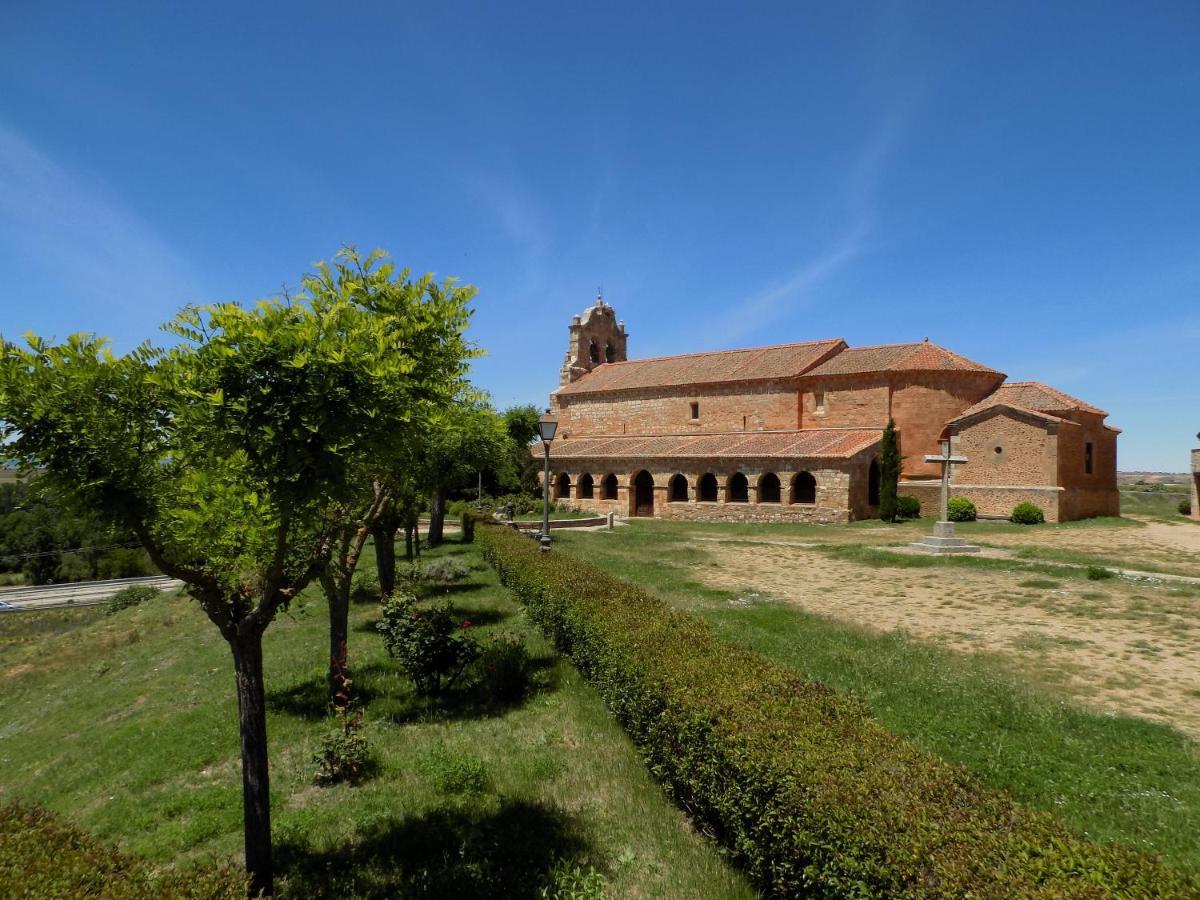 Eras 1 Y 2 Holiday home Santa Maria de Riaza
